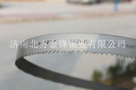 進(jìn)口帶鋸條使用了什么特殊的材質(zhì)制作而成的？